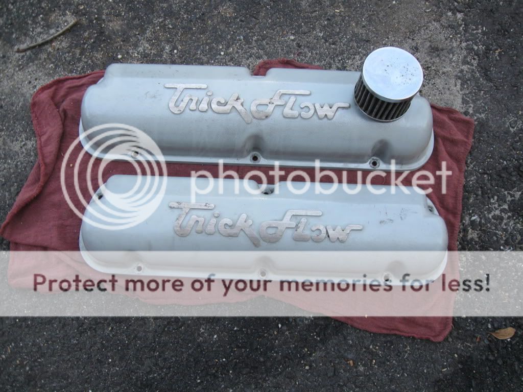 For Sale FS TFS 302 EFI valve covers with breather Ford Mustang Forums